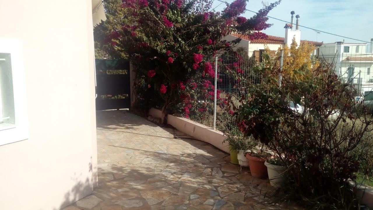 Airport Family House Apartment Artemida  Luaran gambar